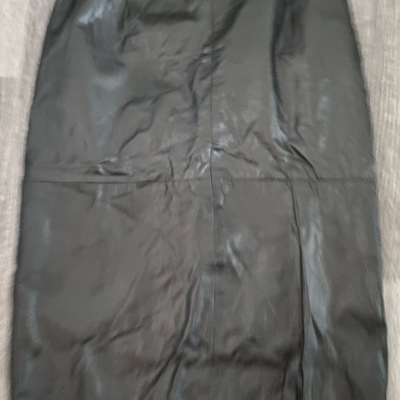Amati Black Leather skirt size 12 - Picture 4 of 5